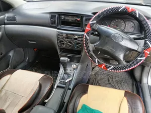 Toyota Corolla 2004 Silver