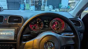 Volkswagen Golf 2011 Blue