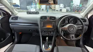 Volkswagen Golf 2011 Blue