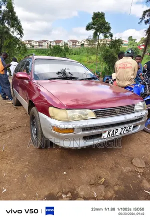 Toyota Corolla G-Touring 1995 Maroon