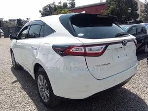 Toyota Harrier 2019 White