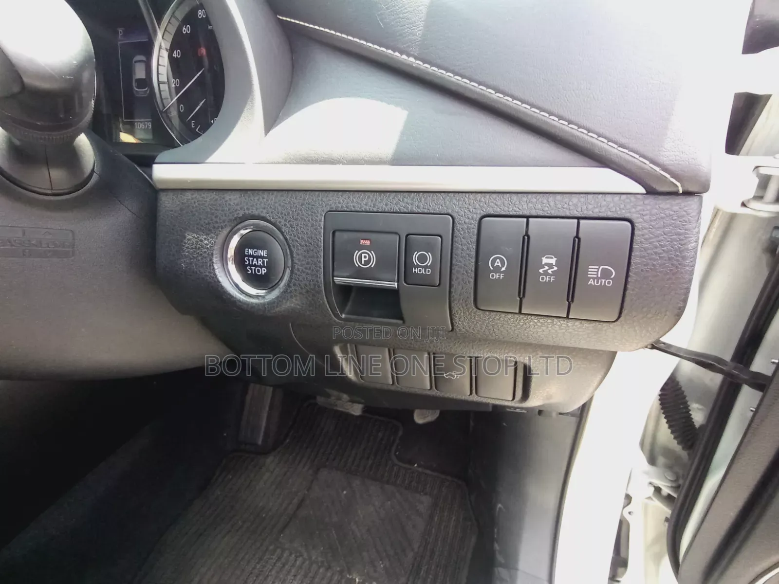 Toyota Harrier 2019 White