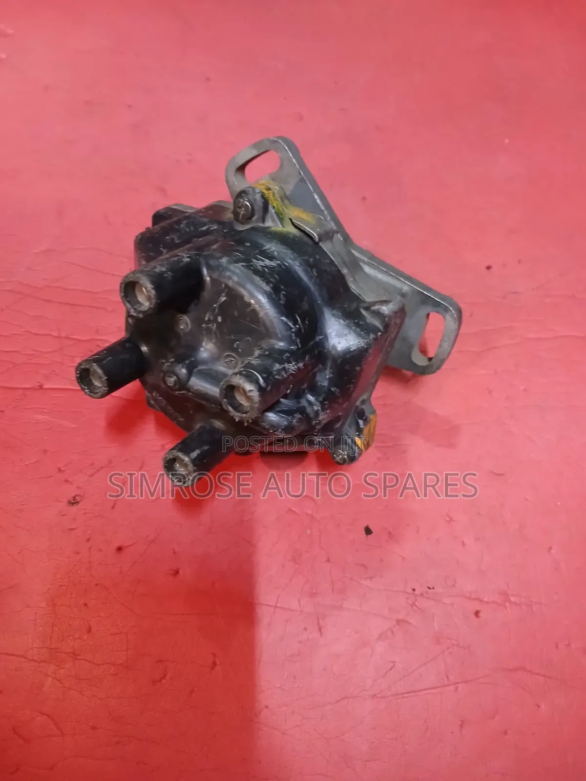 Nissan Micra 2()distributor