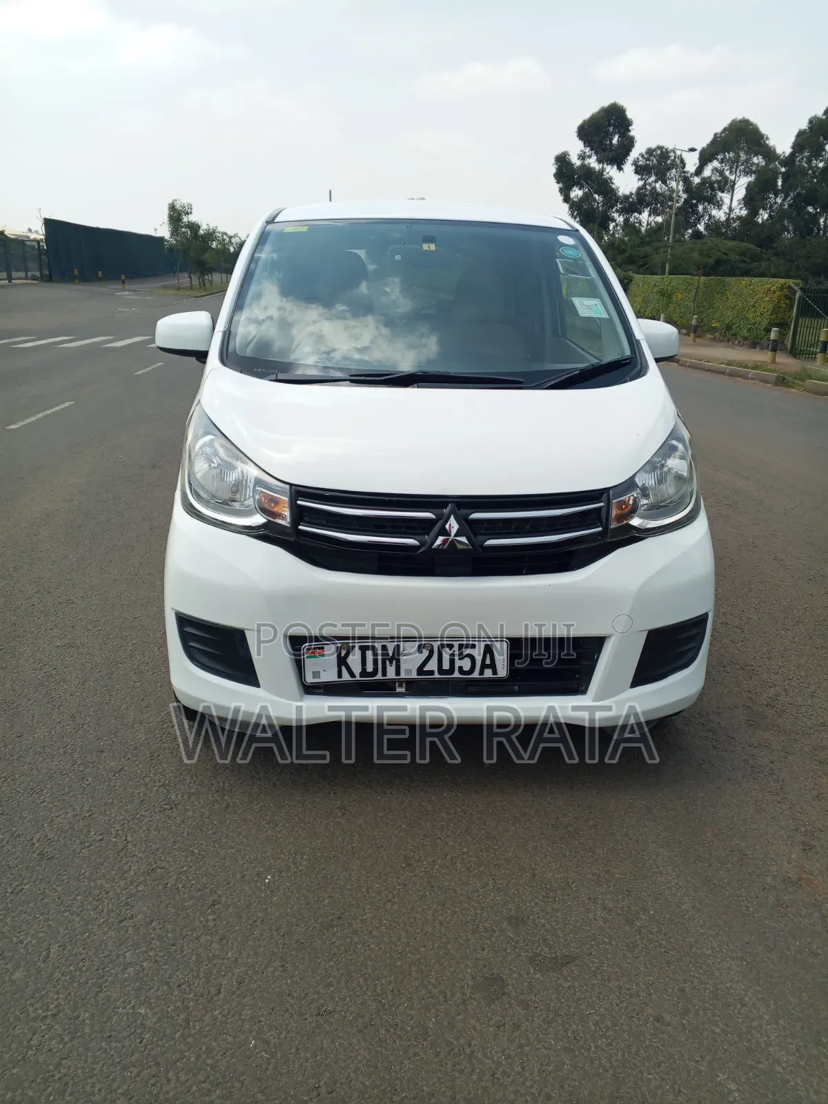 Mitsubishi EK Wagon 2015 White