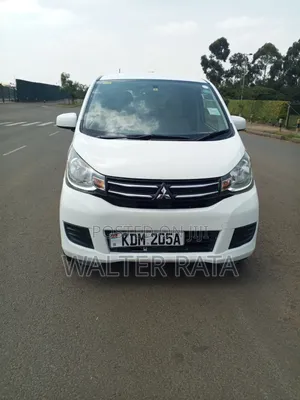 Mitsubishi EK Wagon 2015 White