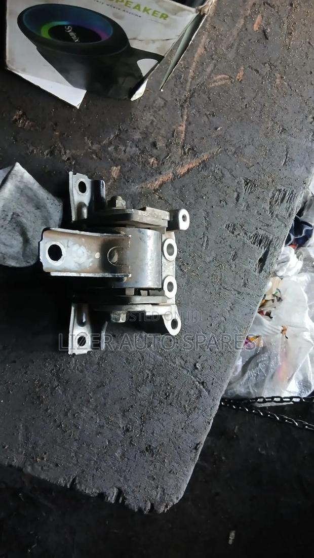 Engine Mounting Outlander/RVR/Galant Fortis