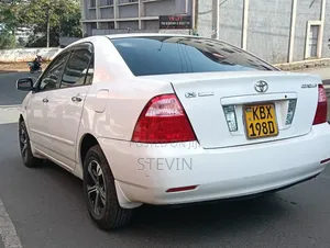 Toyota Corolla 2006 White