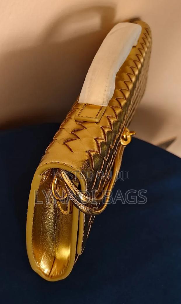 Woven Soft Leather Clutch Bag - thumbnail 10