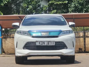 Toyota Harrier 2.0 4WD 2017 White
