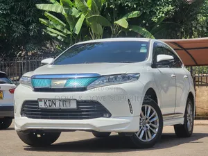 Toyota Harrier 2.0 4WD 2017 White