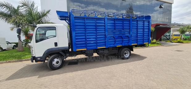 Isuzu FRR Lorry - thumbnail 3