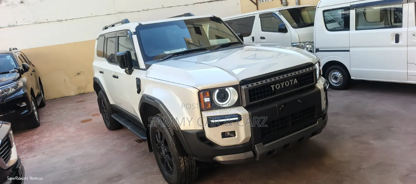 Toyota Land Cruiser Prado 2024 White