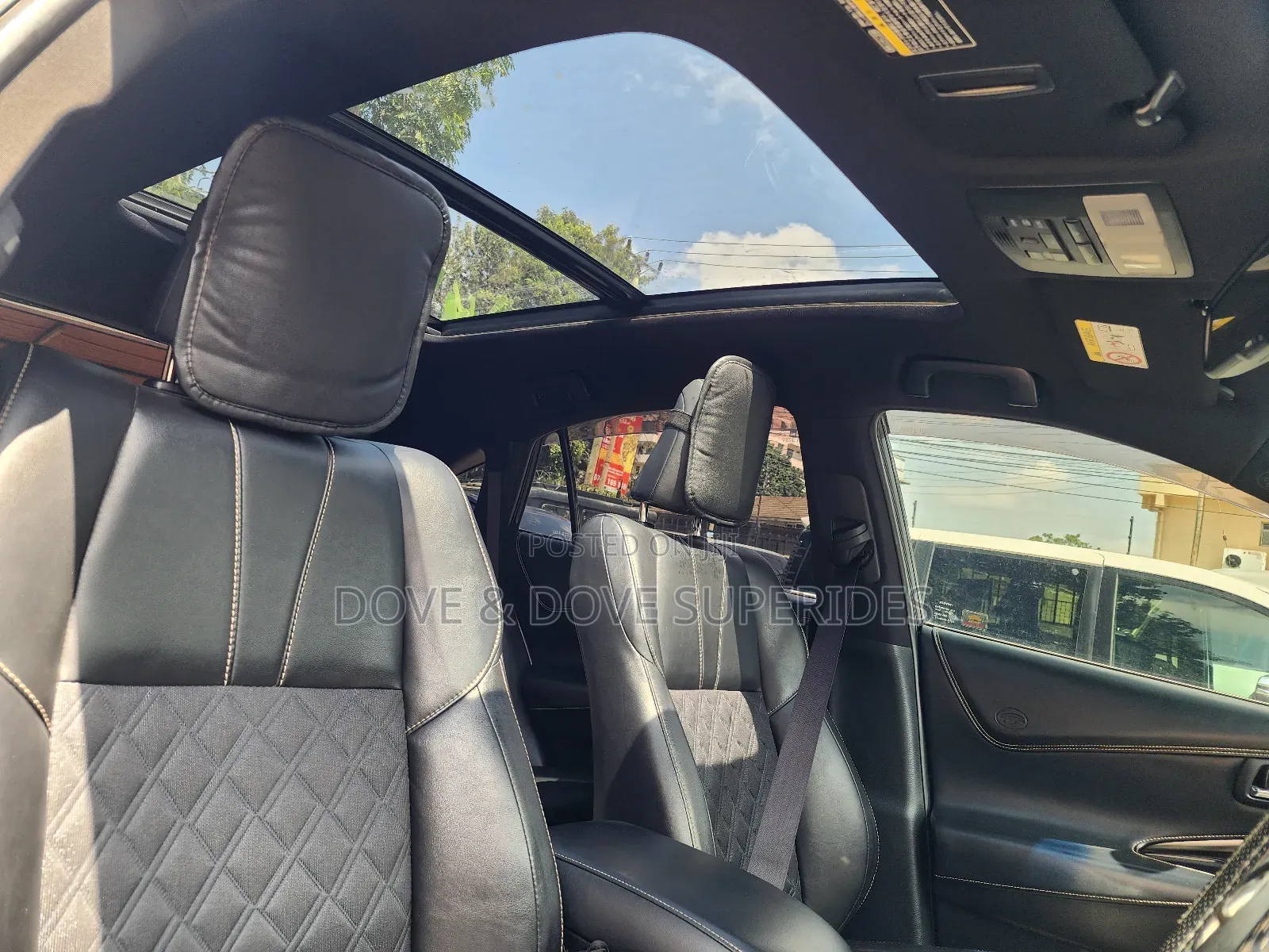 Toyota Harrier 2.0 4WD 2017 White