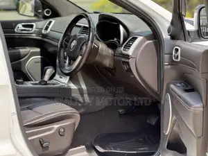 Jeep Cherokee Limited 4x4 2019 White