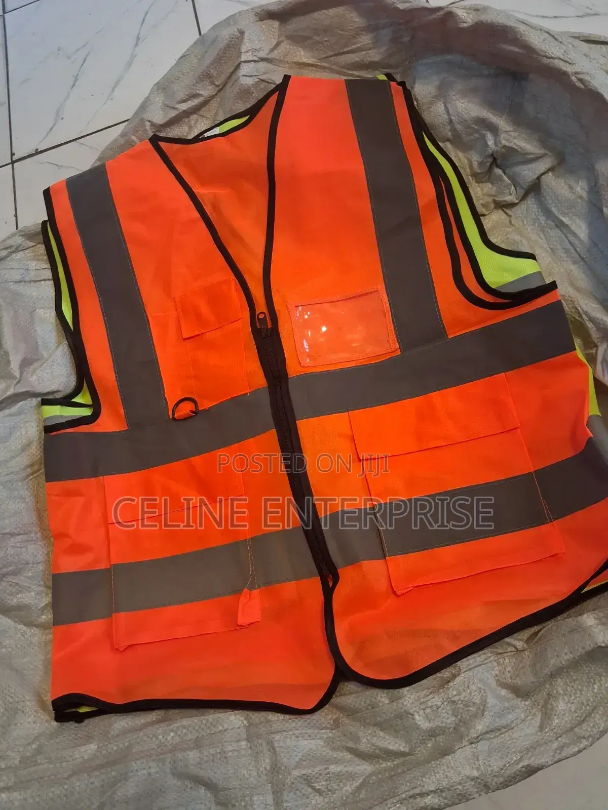 Executive Reflector With Zipper