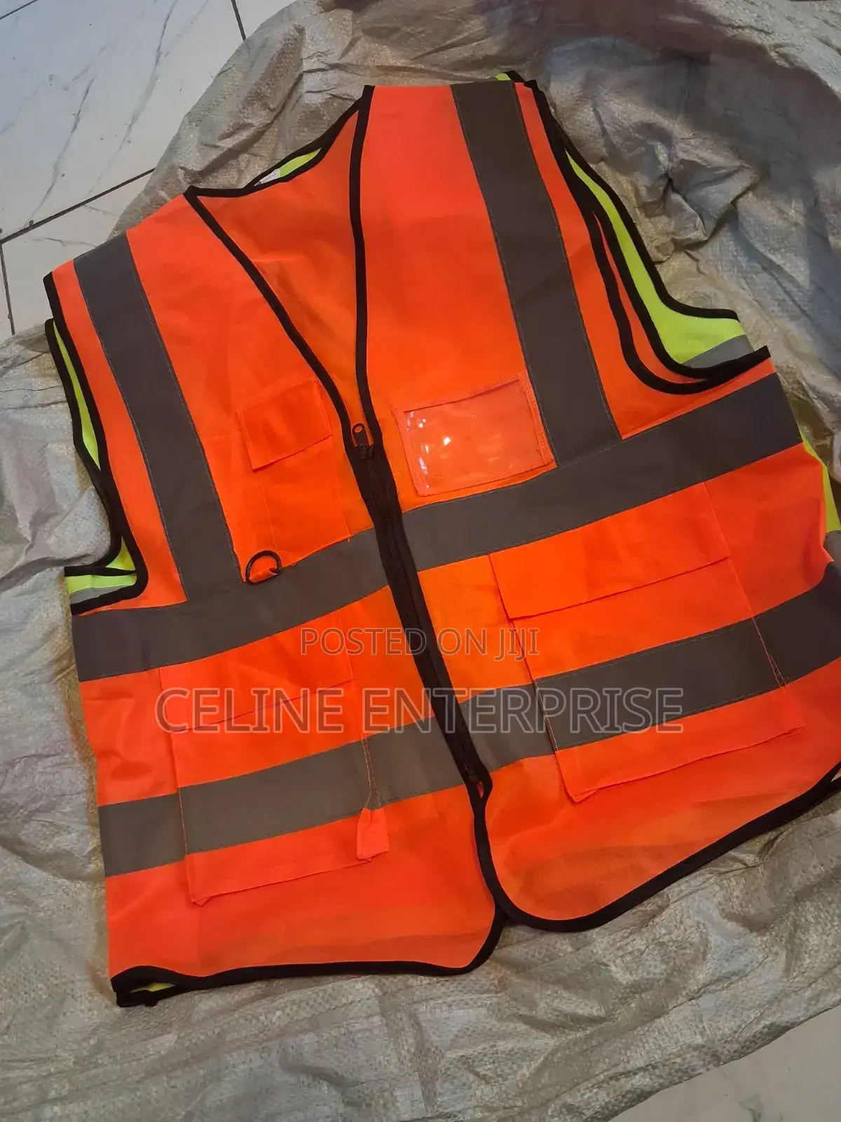 Executive Reflector With Zipper