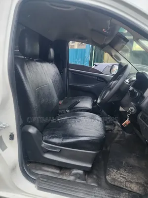 Isuzu D-MAX 2017 White