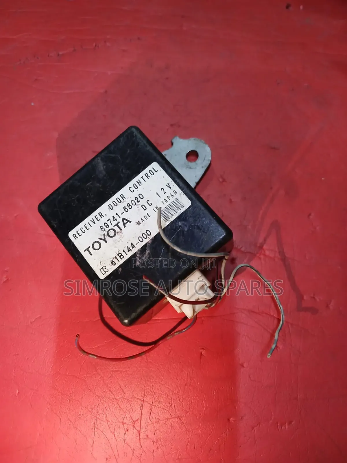 Toyota Wish 2004 Door Control