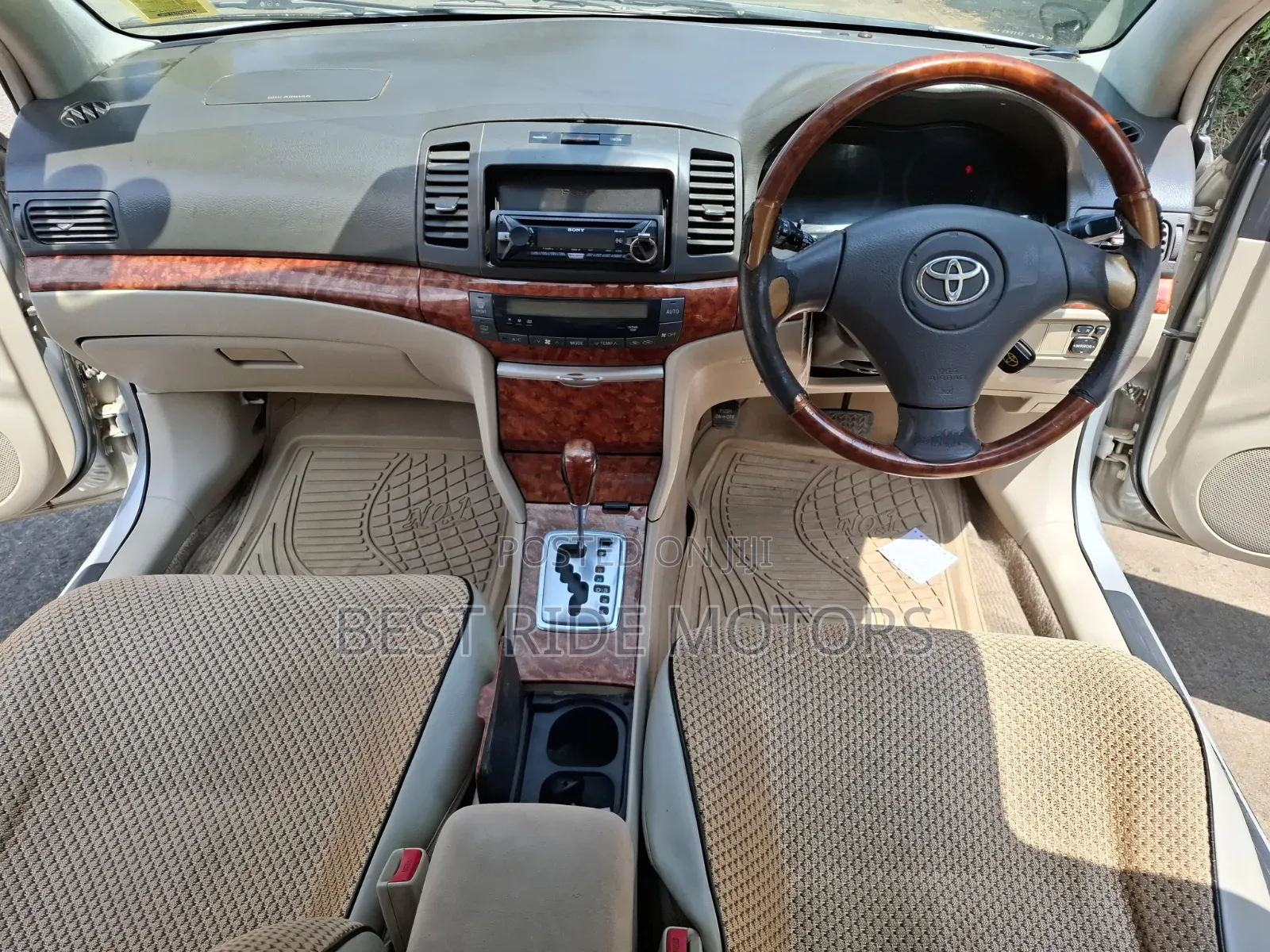 Toyota Premio 2007 Silver