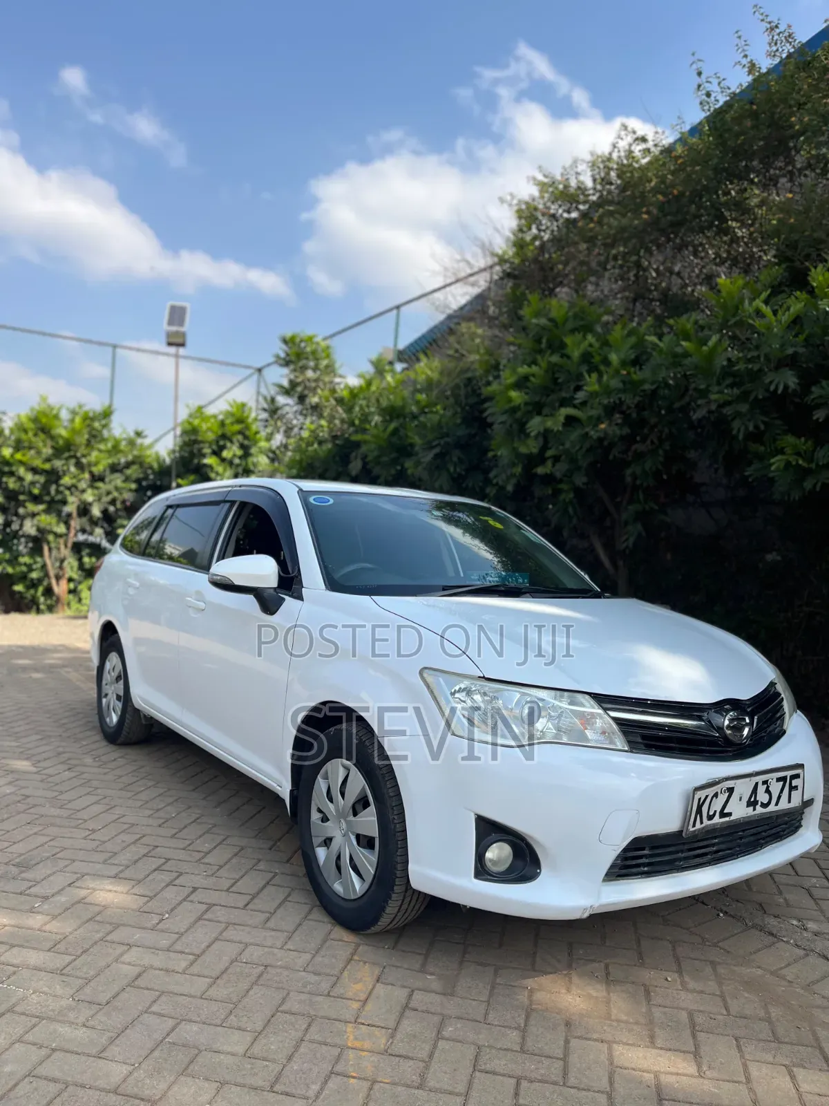 Toyota Corolla Fielder 2013 White