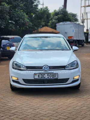 Volkswagen Golf 2014 White