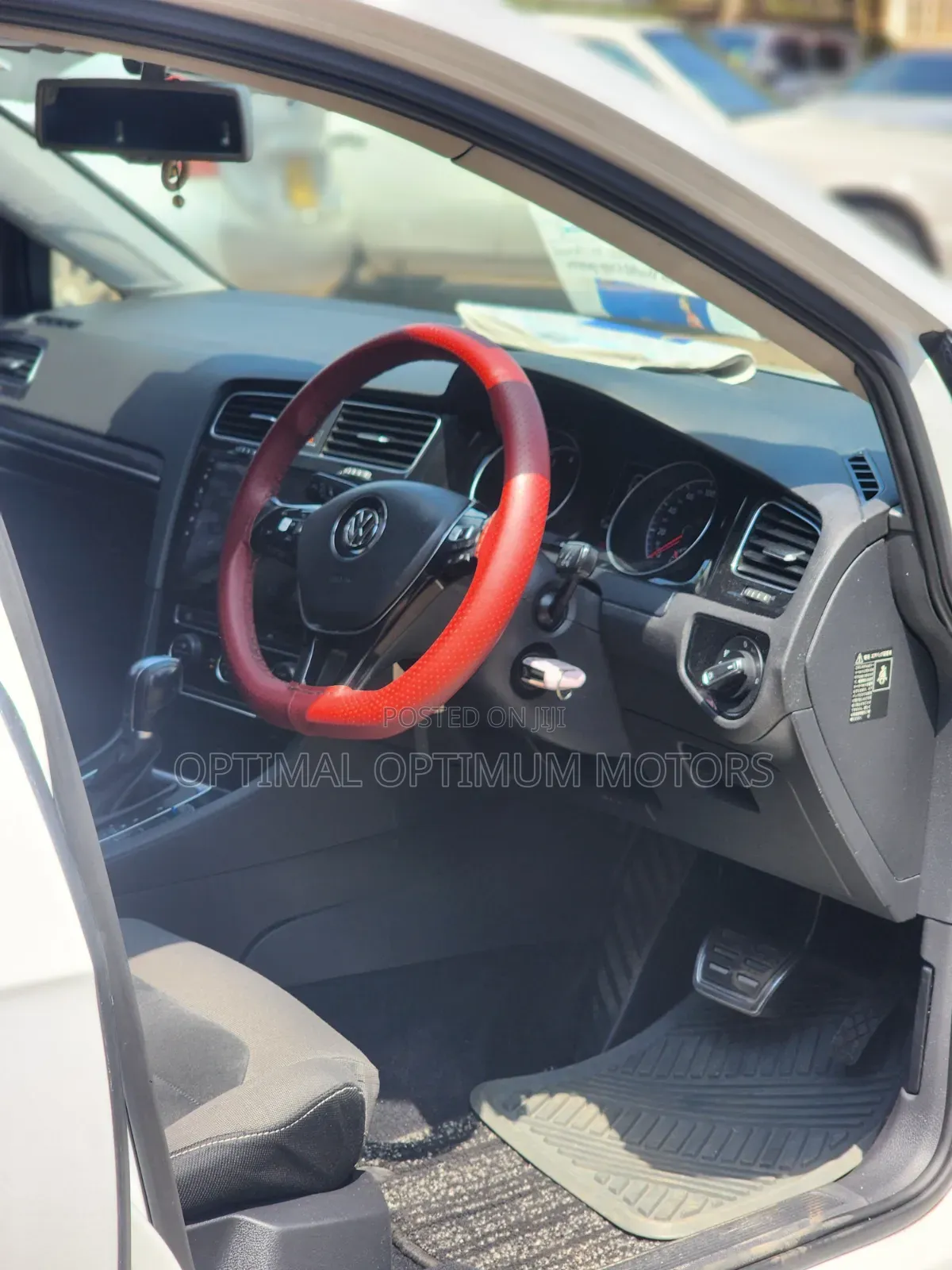 Volkswagen Golf 2014 White