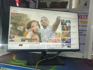 24"monitor Streched