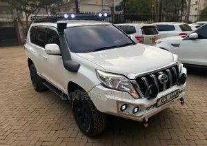 Toyota Land Cruiser Prado 2012 White