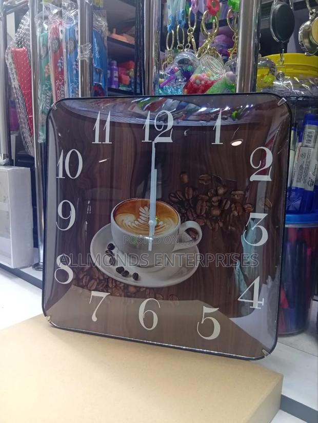 Beautiful Glass Wall Clock