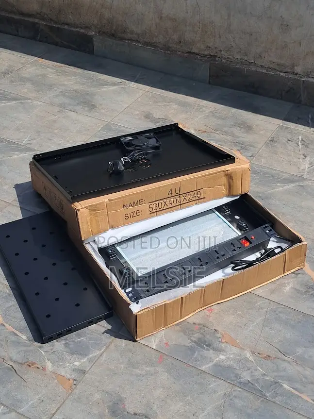 4U Wall Mounted Cabinet for PoE Switches and NVR