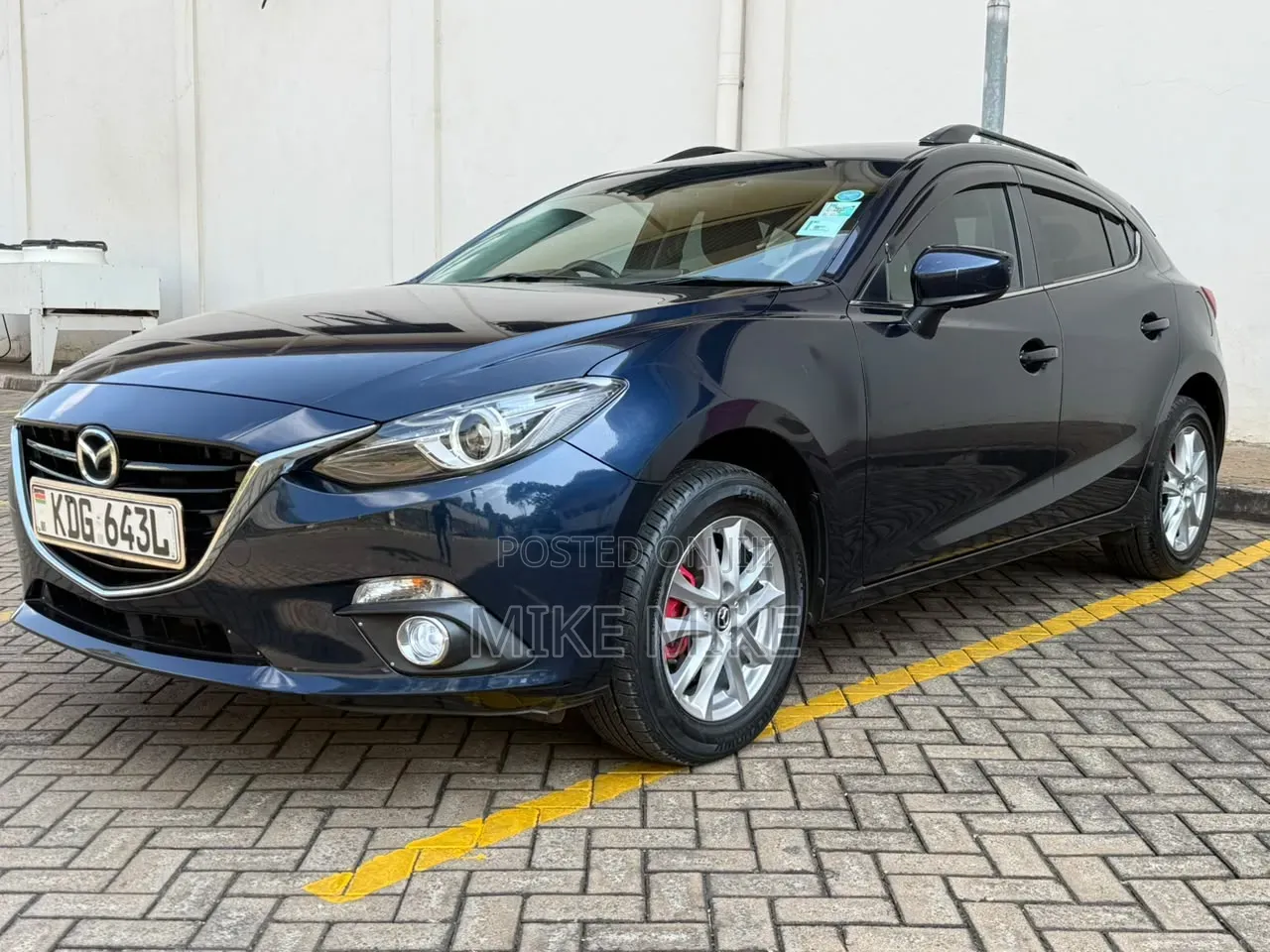 Mazda Axela 2015 Blue