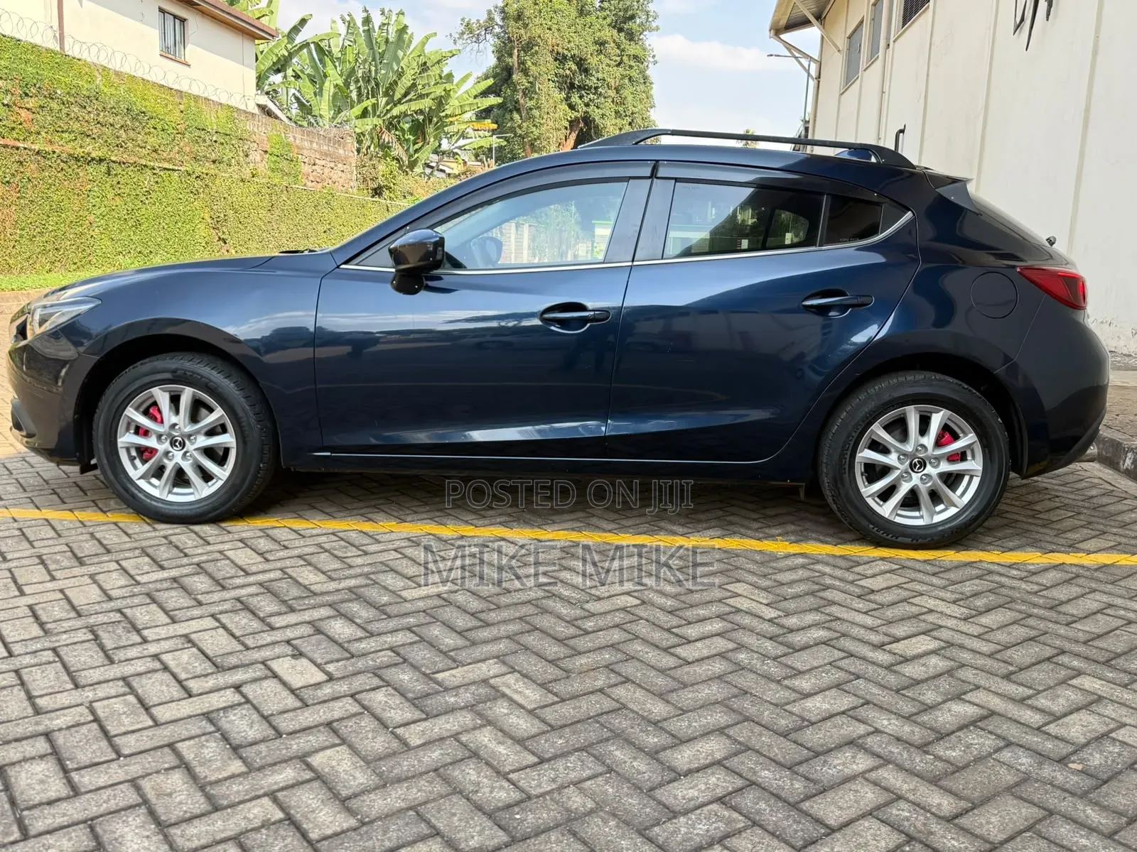 Mazda Axela 2015 Blue