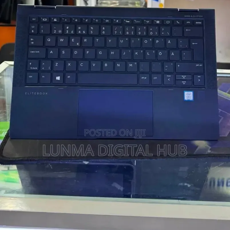 Laptop HP Elite Dragonfly x360 8th Gen 16GB Intel Core i5 SSD 16 GB