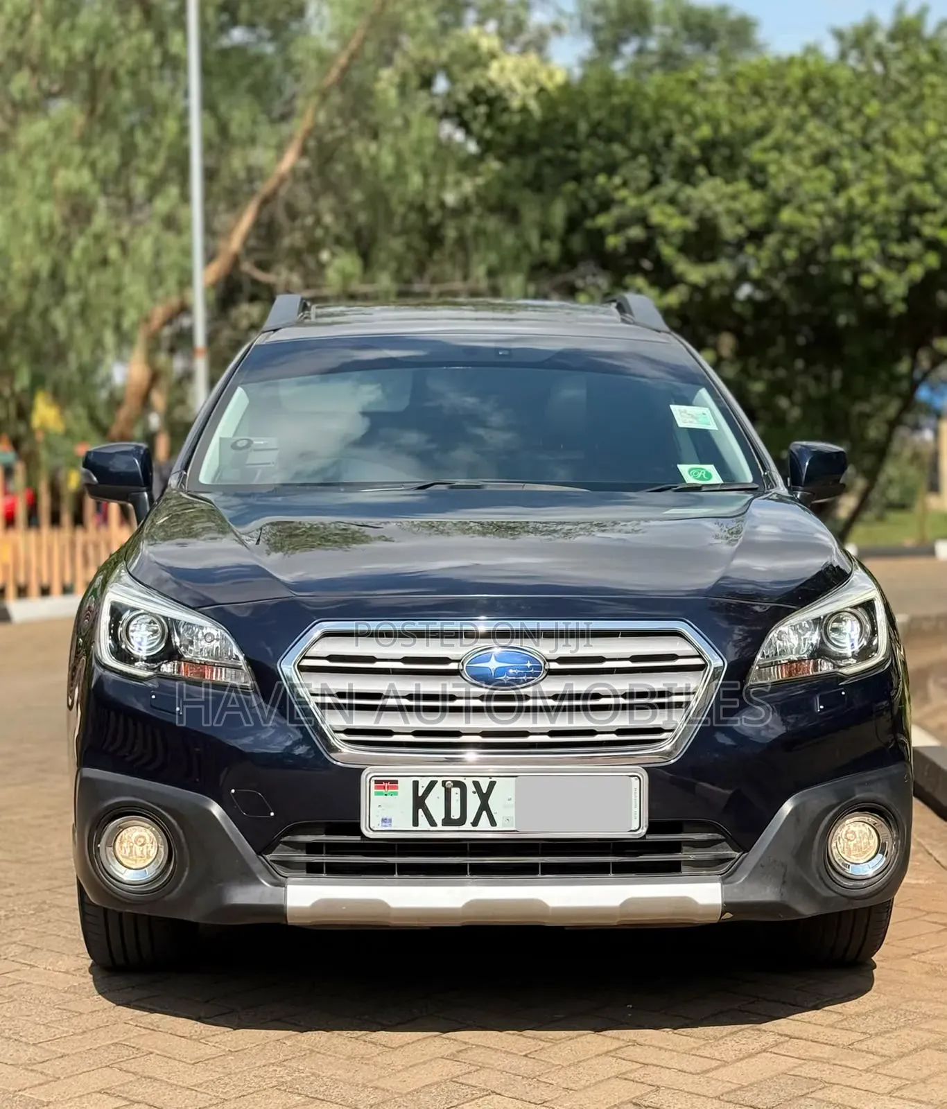 Subaru Outback 2018 Blue