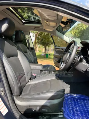 Subaru Outback 2018 Blue