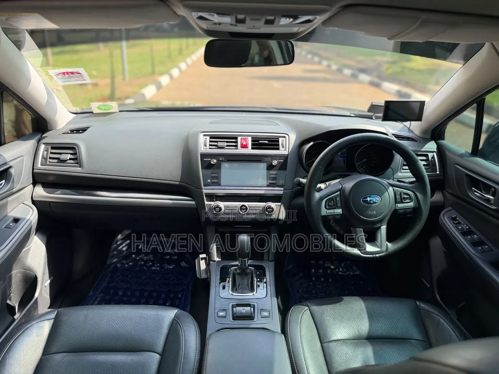 Subaru Outback 2018 Blue