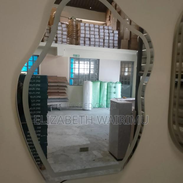 Lizzah Led Mirrors - thumbnail 4
