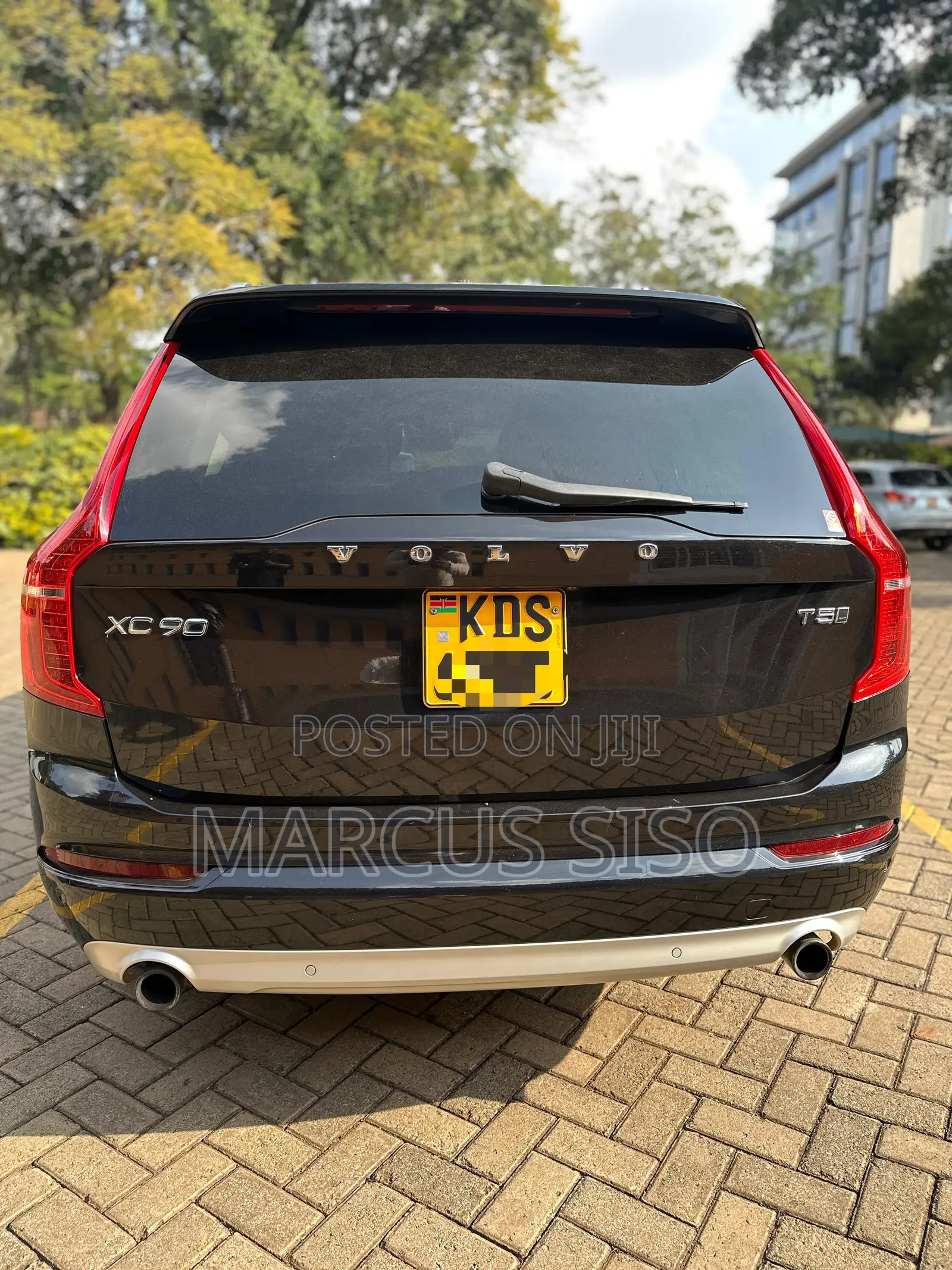 Volvo XC90 T5 Momentum 5P AWD 2018 Black
