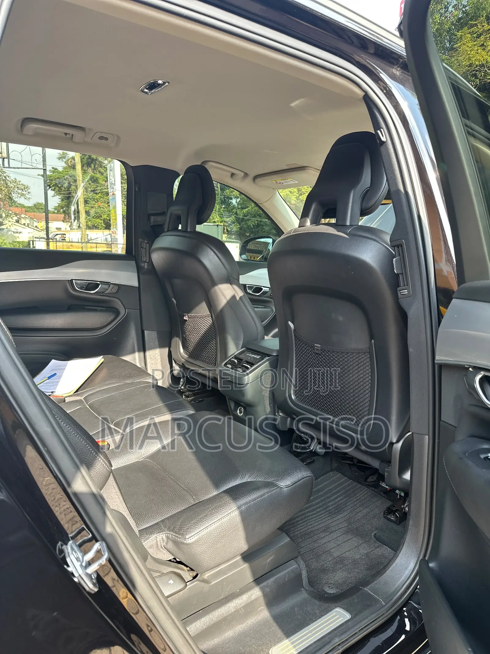 Volvo XC90 T5 Momentum 5P AWD 2018 Black