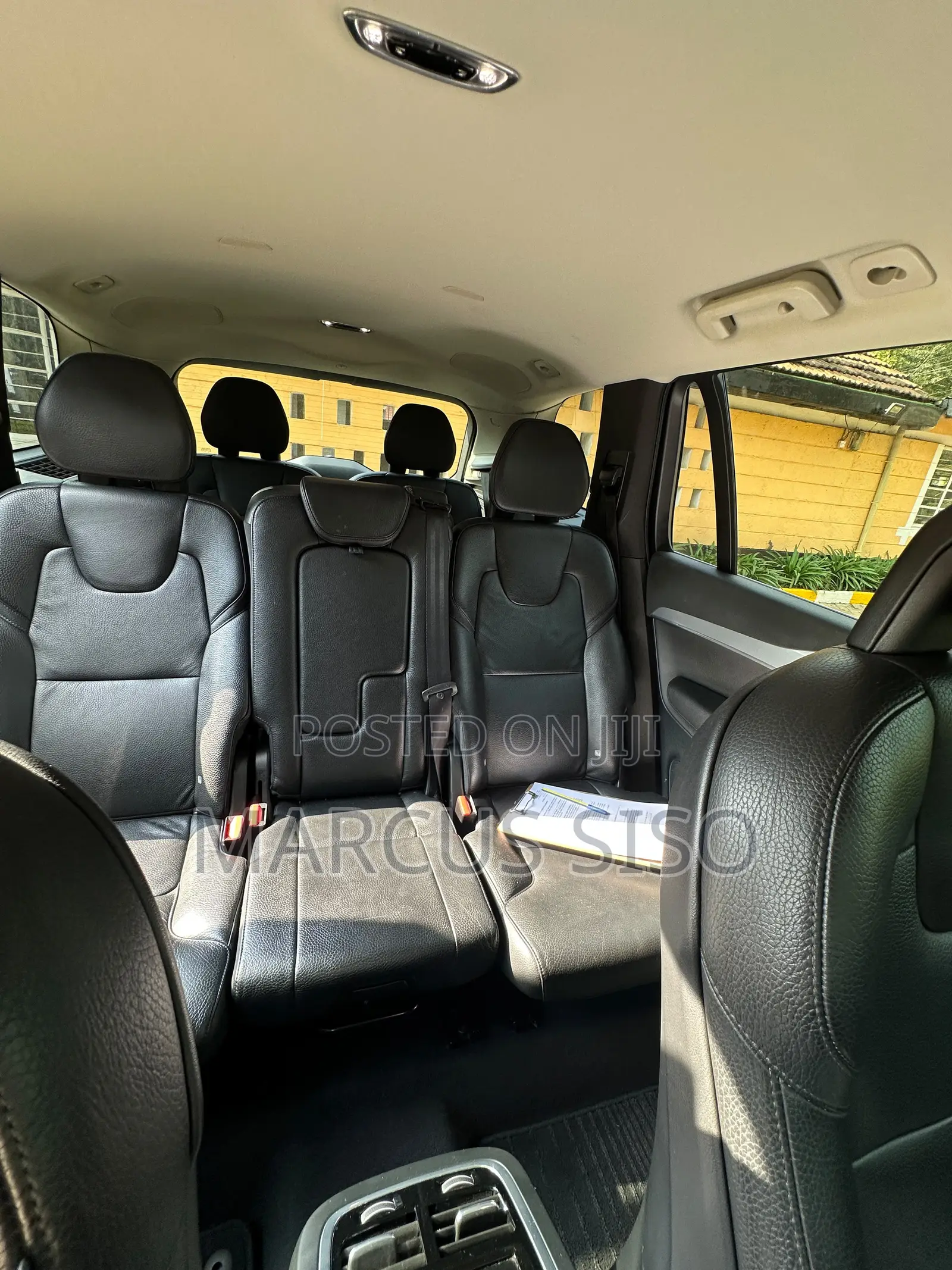 Volvo XC90 T5 Momentum 5P AWD 2018 Black