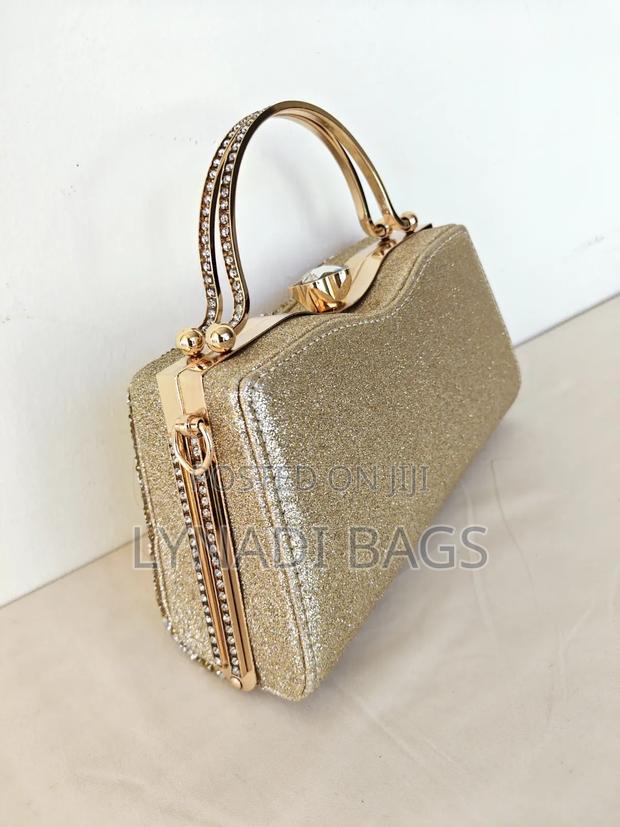 Diamond Shiny Evening Clutch - thumbnail 14