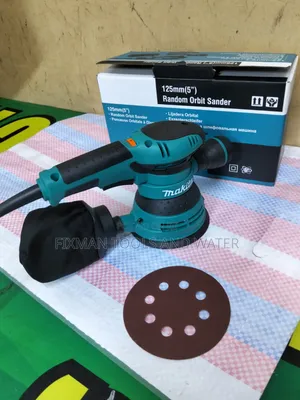 Makita Orbital Sander 550 Watts With Sanding Pads