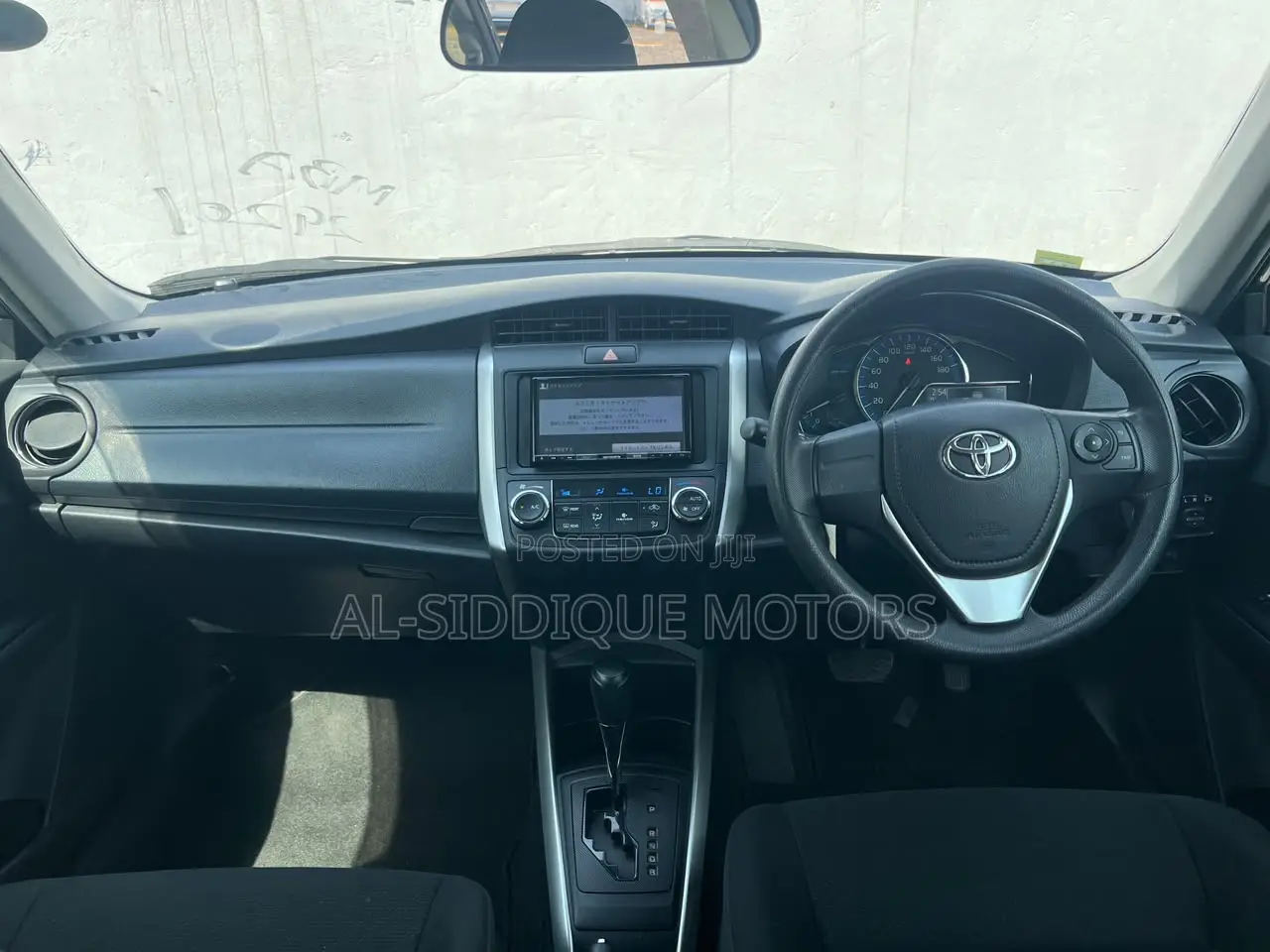 Toyota Corolla Fielder 1.5 Hybrid FWD 2020 Black