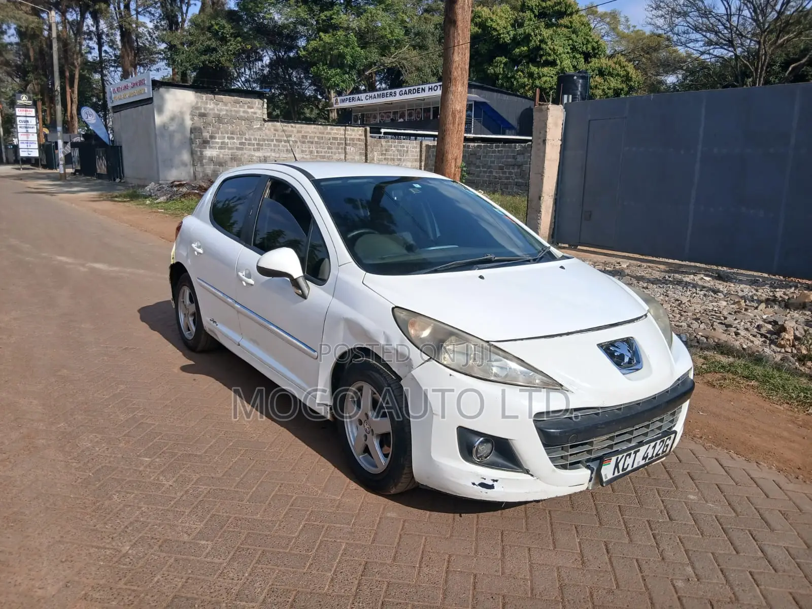 Peugeot 207 2012 White