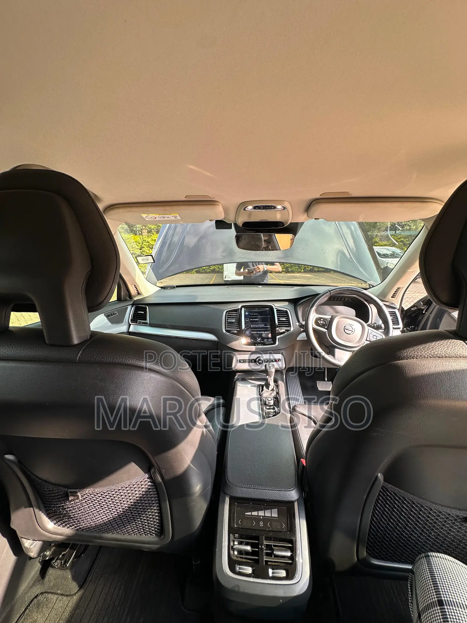 Volvo XC90 T5 Momentum 5P AWD 2018 Black