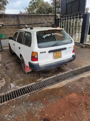 Toyota Corolla 2000 Beige