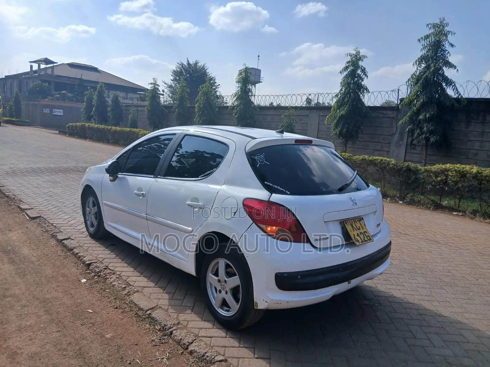 Peugeot 207 2012 White