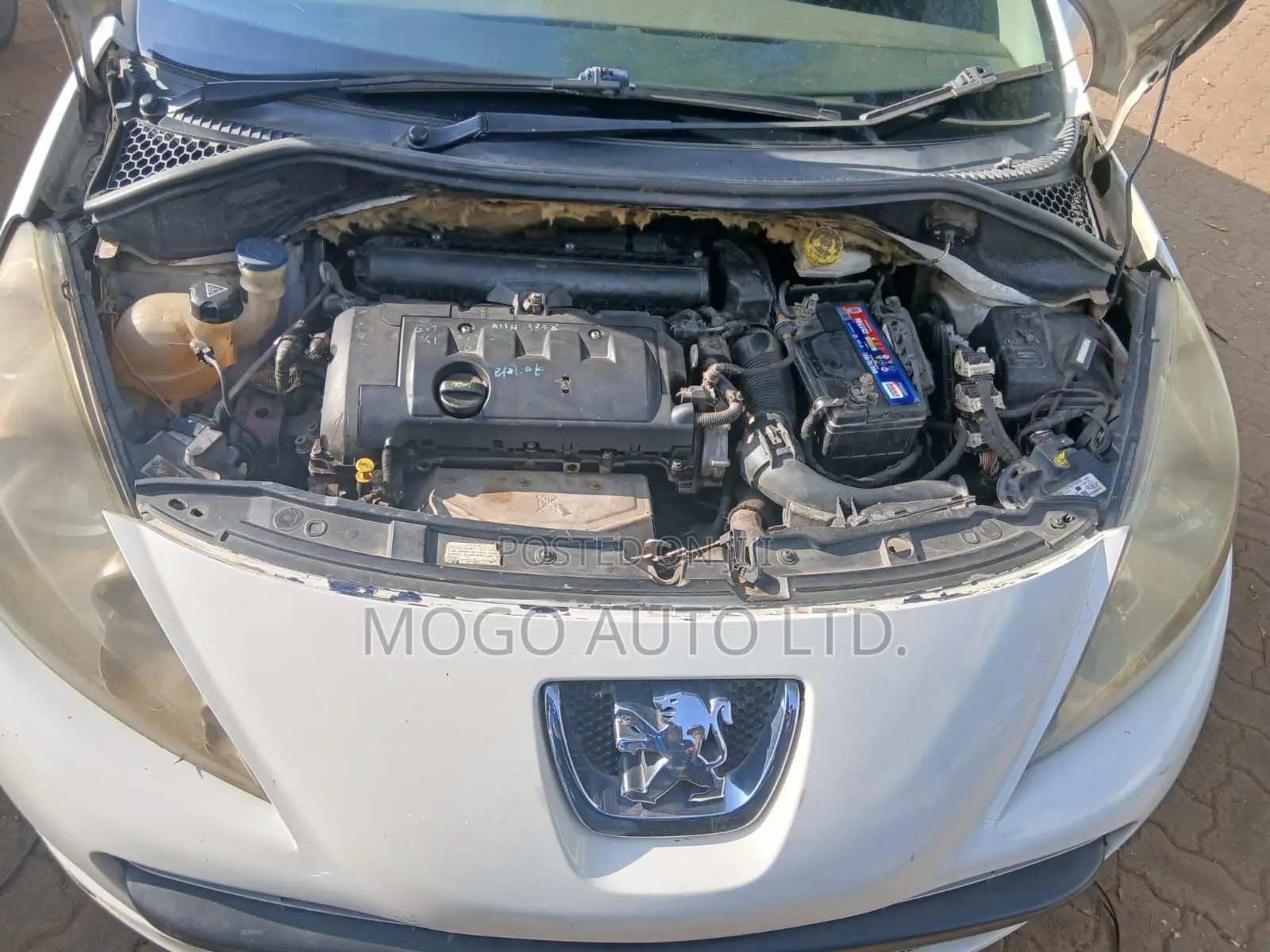 Peugeot 207 2012 White