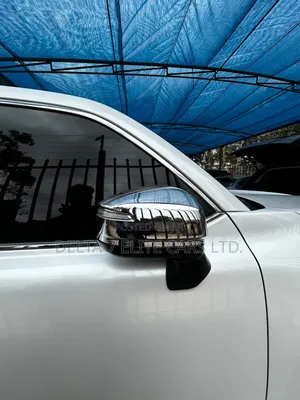 Toyota Land Cruiser 2024 White