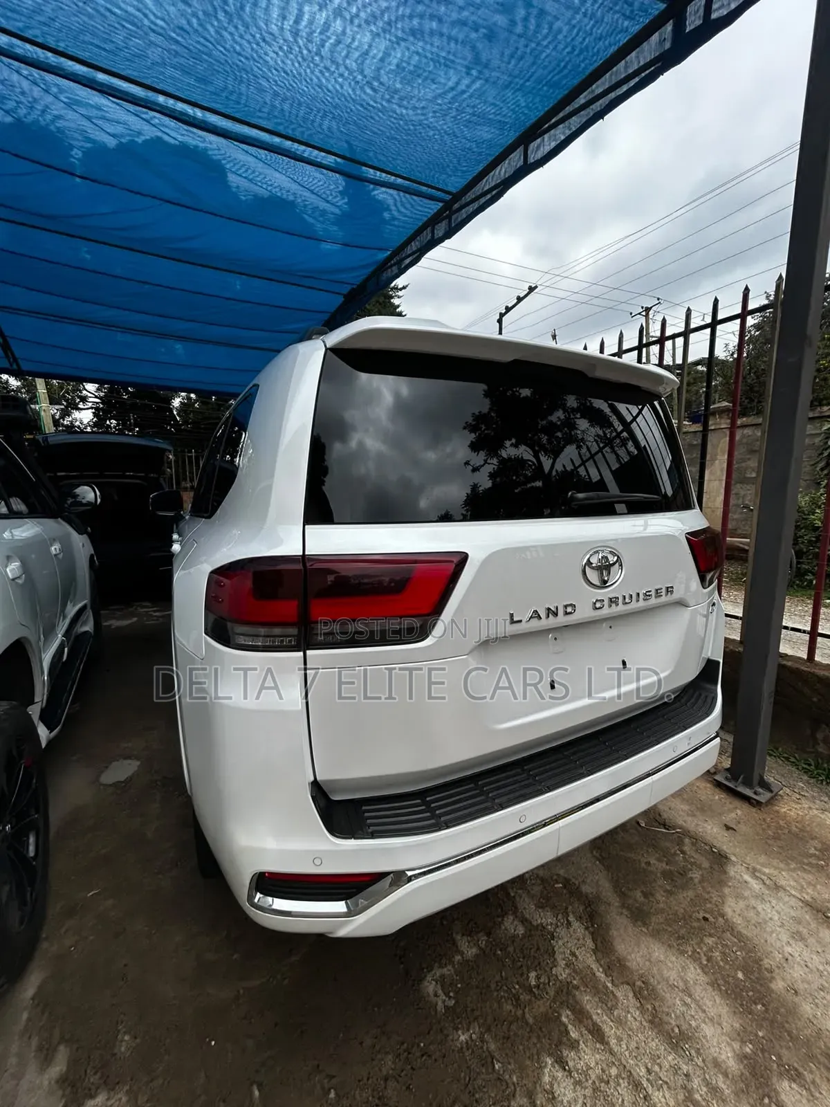 Toyota Land Cruiser 2024 White